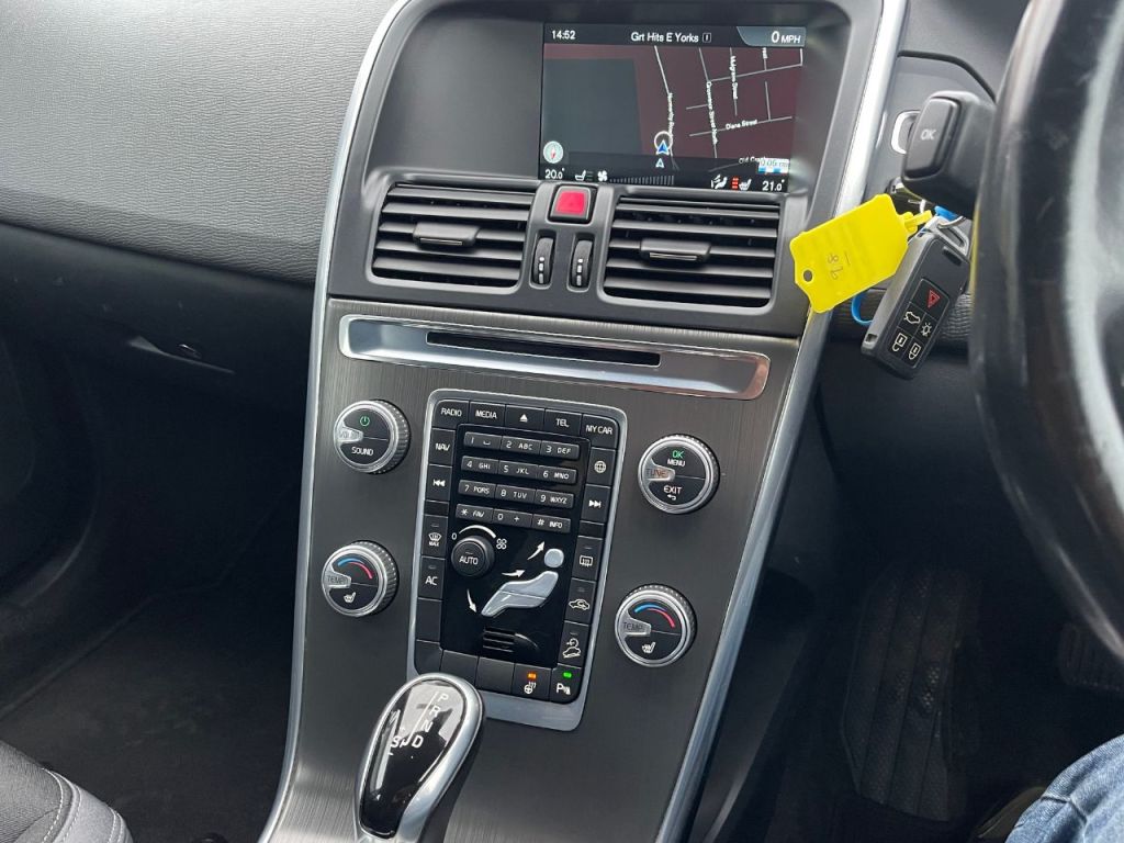 Used Volvo XC60 2014 for sale - 76558329: Photo 14