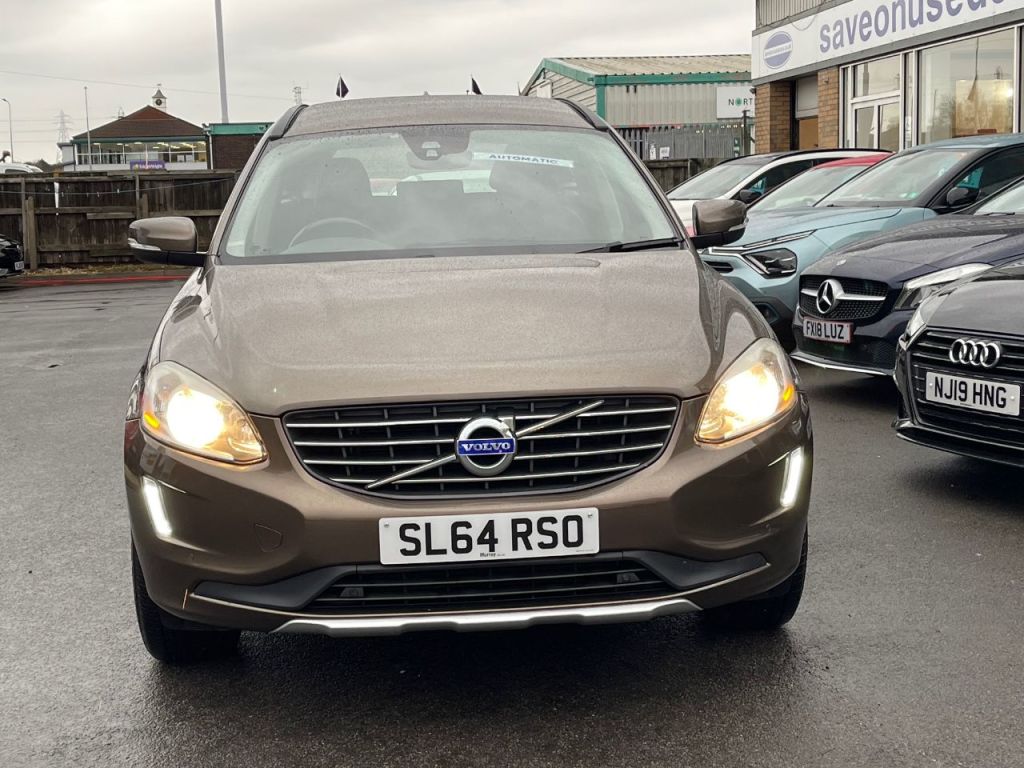 Used Volvo XC60 2014 for sale - 76558329: Photo 2