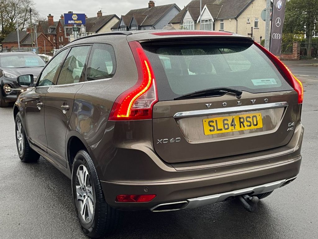 Used Volvo XC60 2014 for sale - 76558329: Photo 4