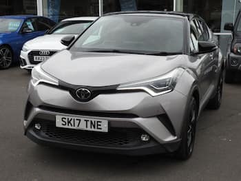 Used Toyota C-HR 2017 for sale - 79759183: Photo