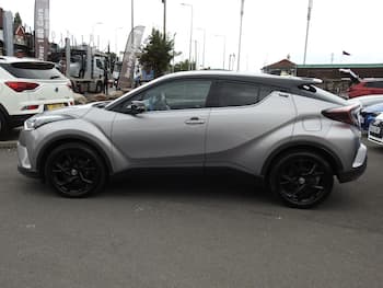 Used Toyota C-HR 2017 for sale - 79759183: Photo