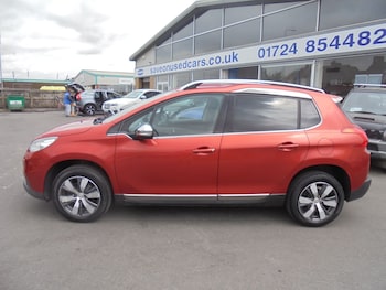 Used Peugeot 2008 2015 for sale - 79323416: Photo
