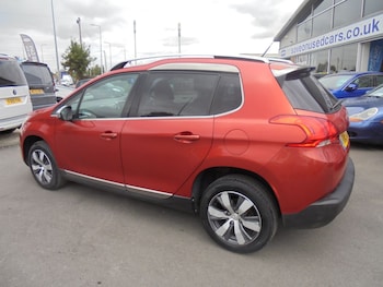 Used Peugeot 2008 2015 for sale - 79323416: Photo