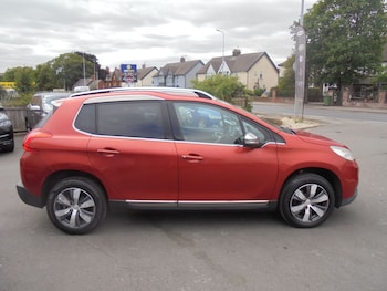 Used Peugeot 2008 2015 for sale - 79323416: Photo