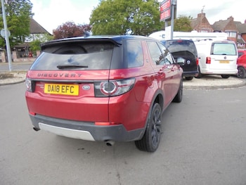 Used Land Rover Discovery Sport 2018 for sale - 78607228: Photo