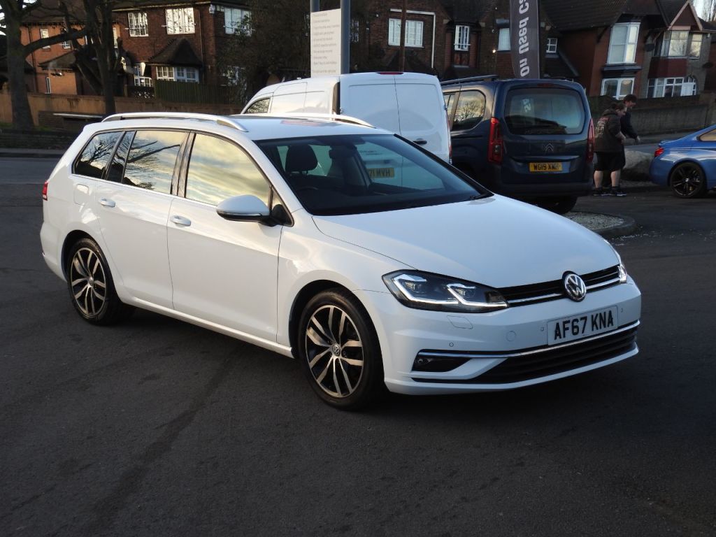 Used Volkswagen Golf 2017 for sale - 77088570: Photo 7