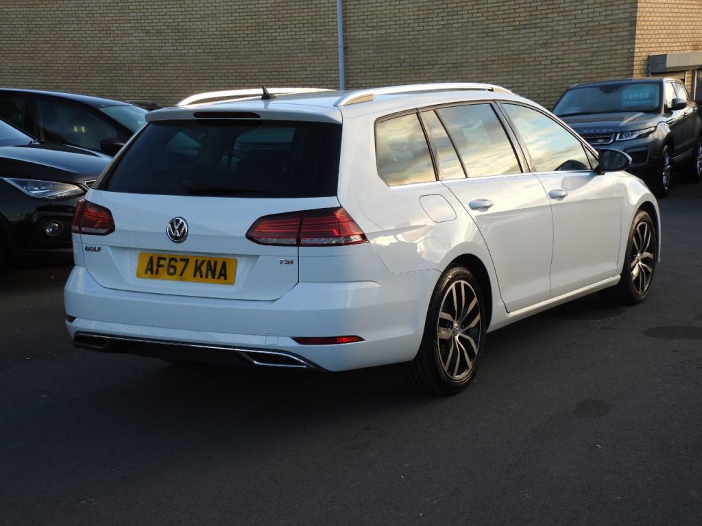 Used Volkswagen Golf 2017 for sale - 77088570: Photo 8