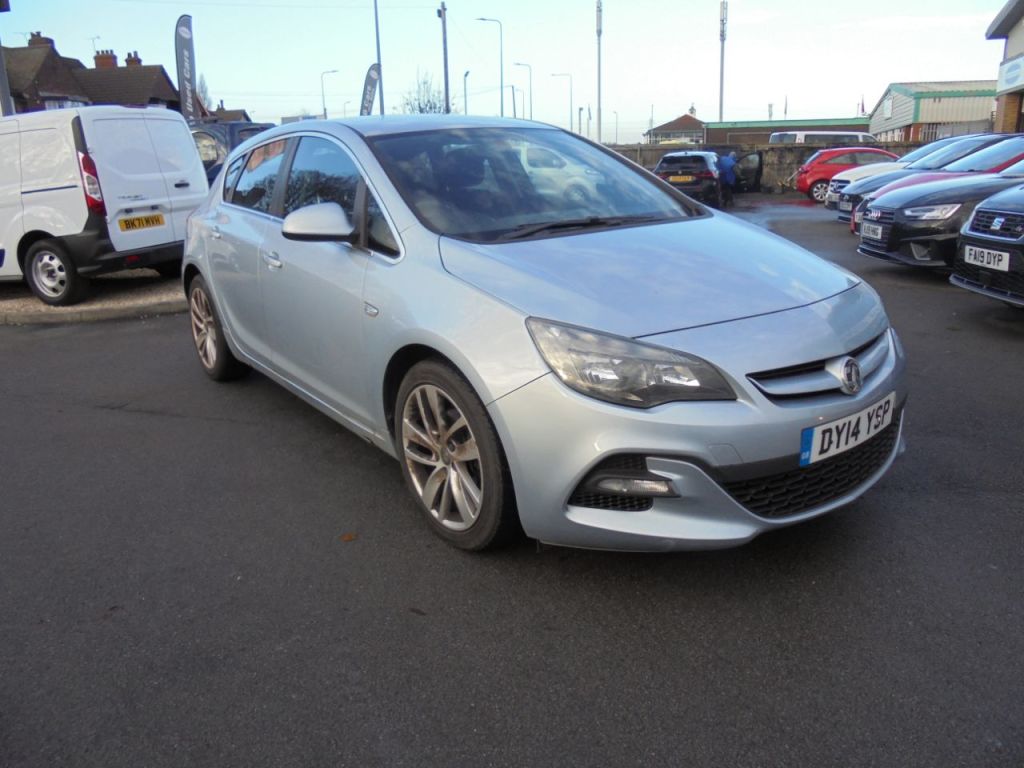 Used Vauxhall Astra 2014 for sale - 76863122: Photo 3