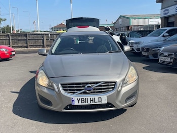 Used Volvo V60 2011 for sale - 79209452: Photo