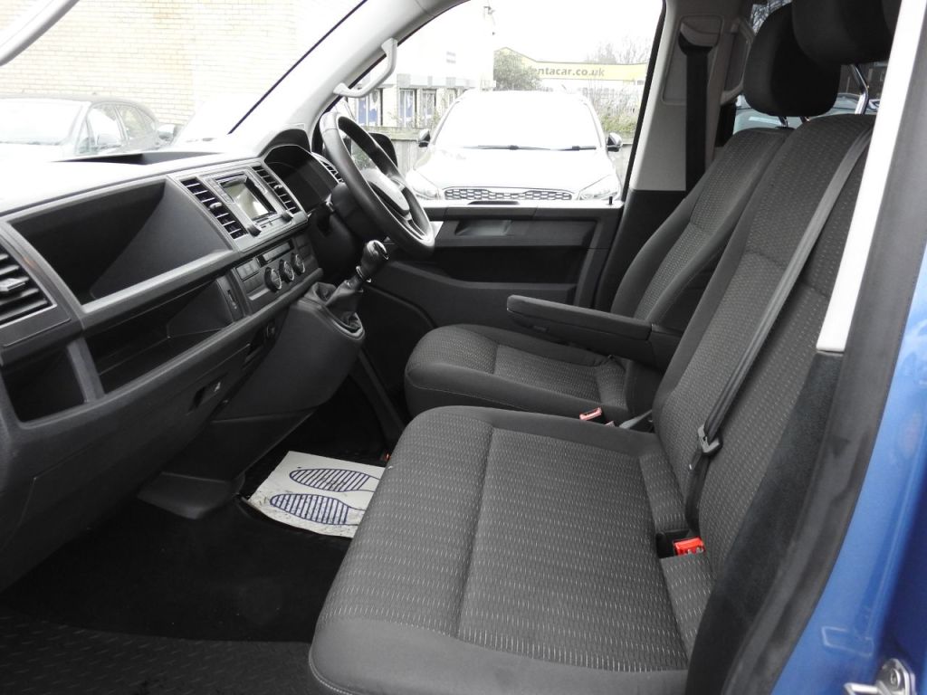 Used Volkswagen Transporter Shuttle 2015 for sale - 77138813: Photo 18