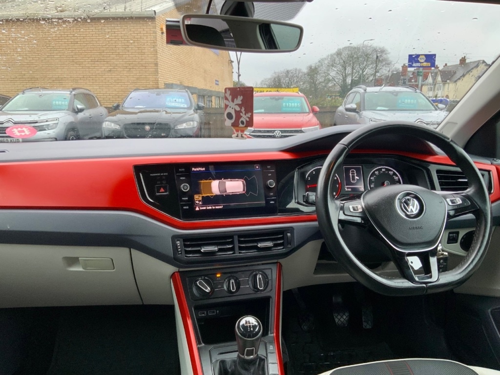 Used Volkswagen Polo 2018 for sale - 77463289: Photo 11