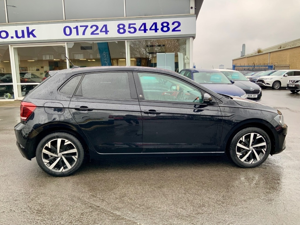 Used Volkswagen Polo 2018 for sale - 77463289: Photo 2