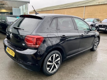 Used Volkswagen Polo 2018 for sale - 77463289: Photo