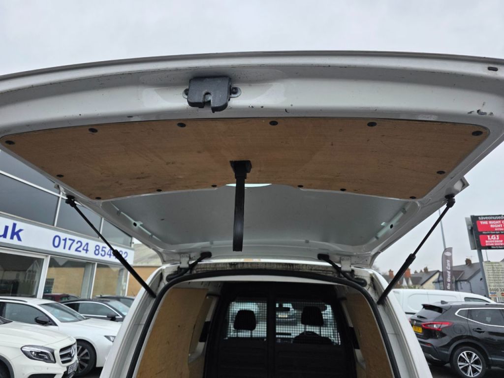 Used Volkswagen Caddy Maxi 2019 for sale - 77287319: Photo 14