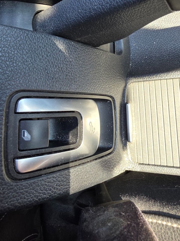 Used Volkswagen Golf 2016 for sale - 75206149: Photo 34