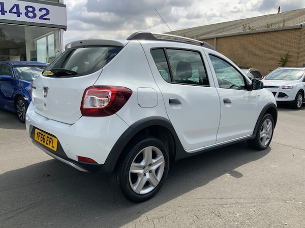 Used Dacia Sandero Stepway 2016 for sale - 71675447: Photo 7