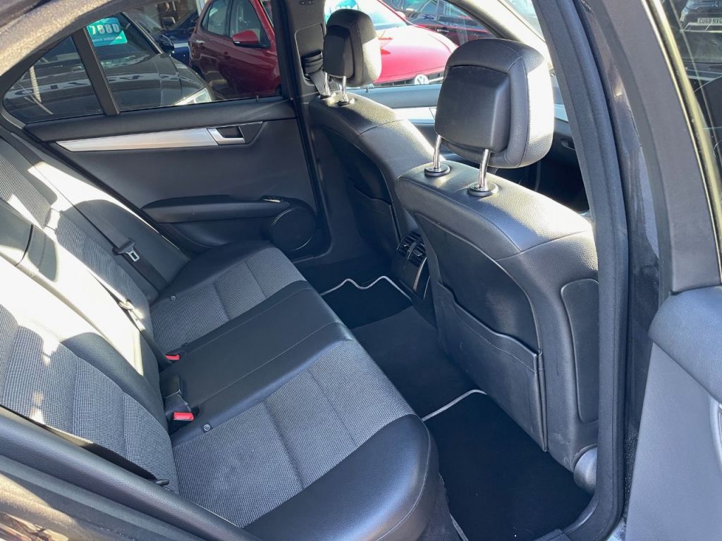 Used Mercedes-Benz C Class 2012 for sale - 77128722: Photo 10