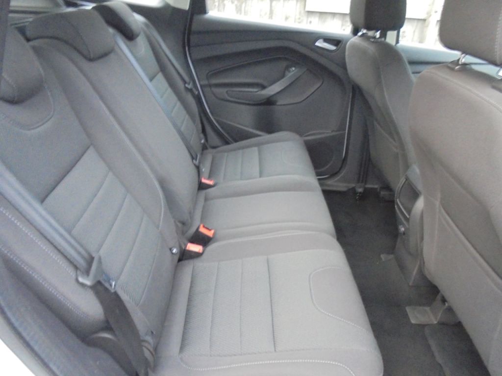 Used Ford Kuga 2014 for sale - 76685833: Photo 6