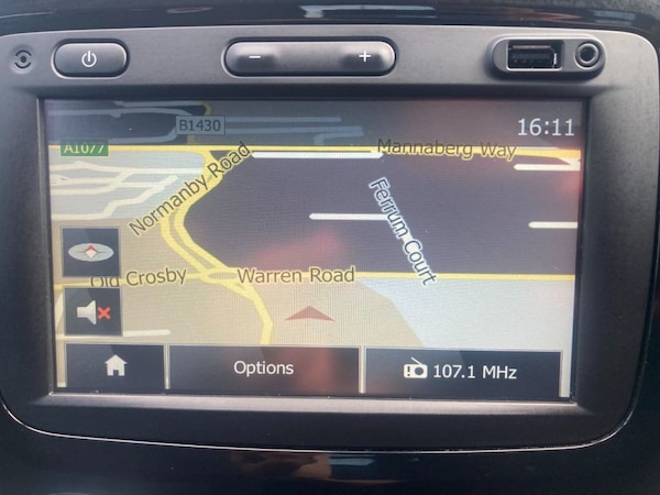 Used Renault Captur 2015 for sale - 75516142: Photo 8