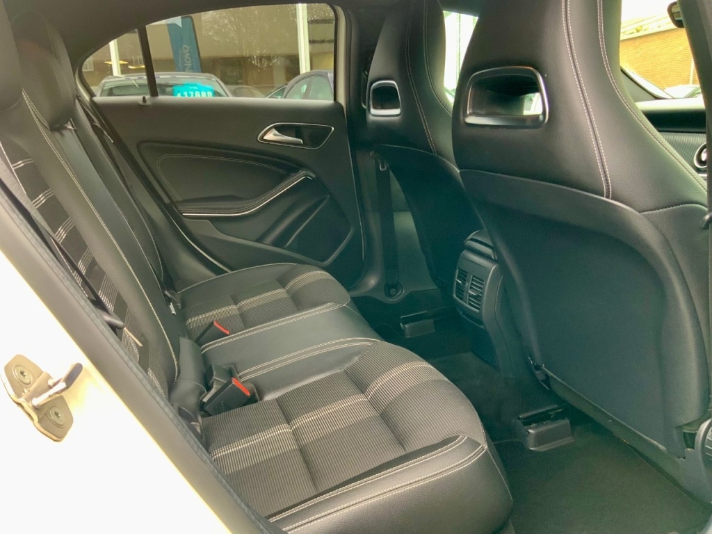 Used Mercedes-Benz A-Class 2018 for sale - 76595702: Photo 12