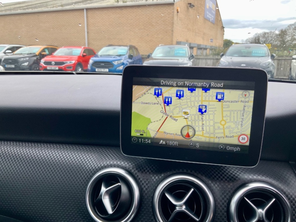 Used Mercedes-Benz A-Class 2018 for sale - 76595702: Photo 8