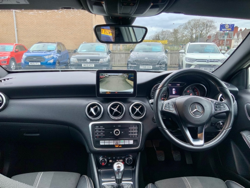 Used Mercedes-Benz A-Class 2018 for sale - 76595702: Photo 9