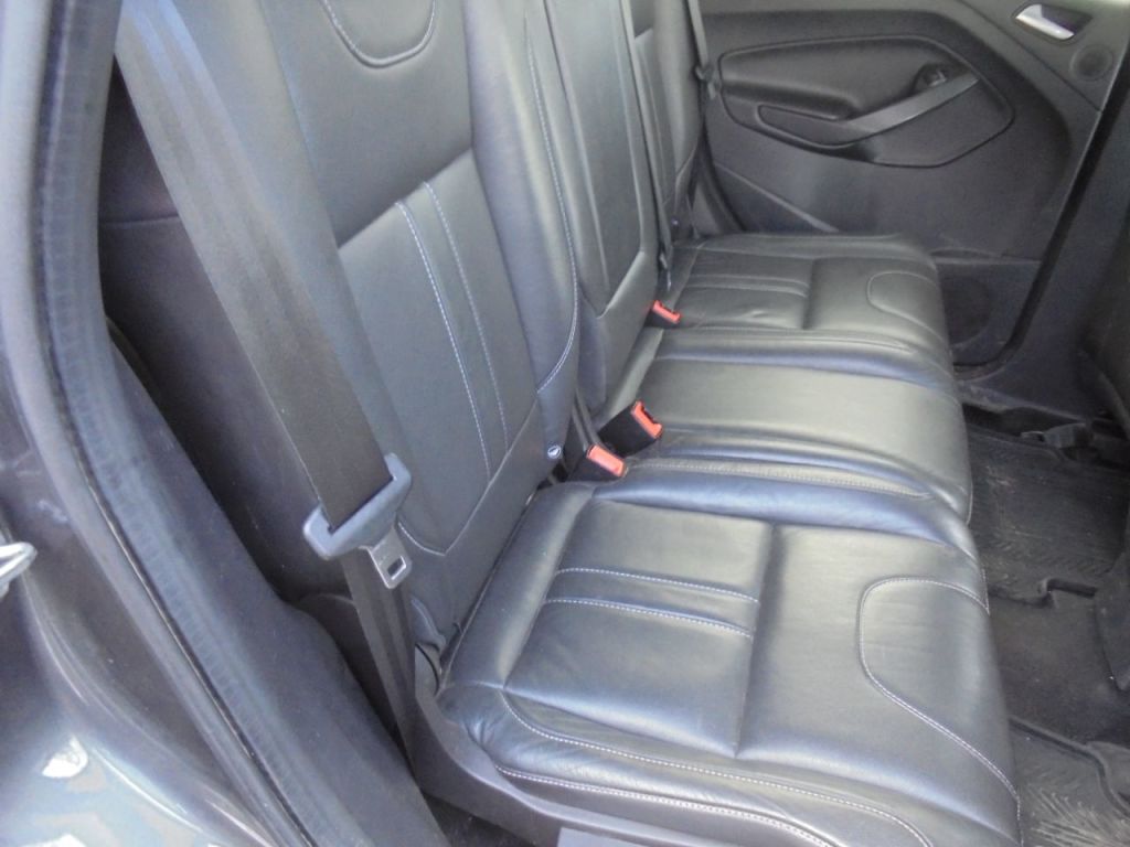 Used Ford Kuga 2015 for sale - 76685847: Photo 3