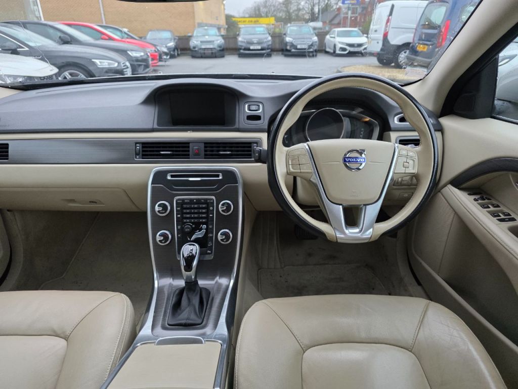 Used Volvo XC70 2015 for sale - 77152778: Photo 19