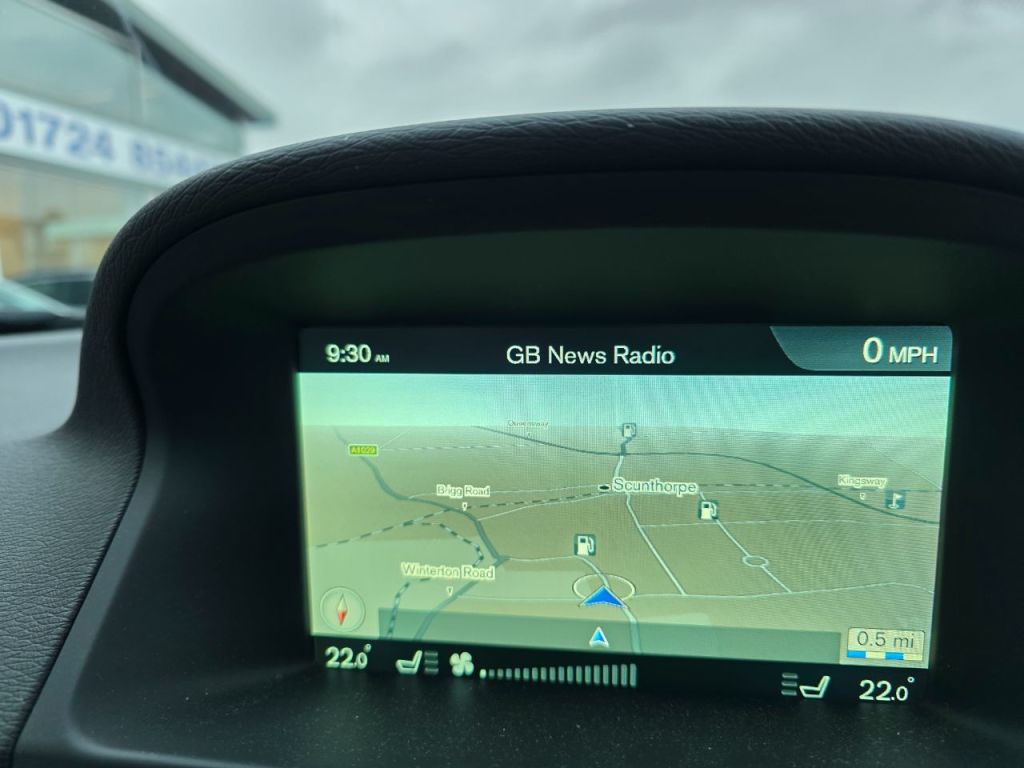 Used Volvo XC70 2015 for sale - 77152778: Photo 29