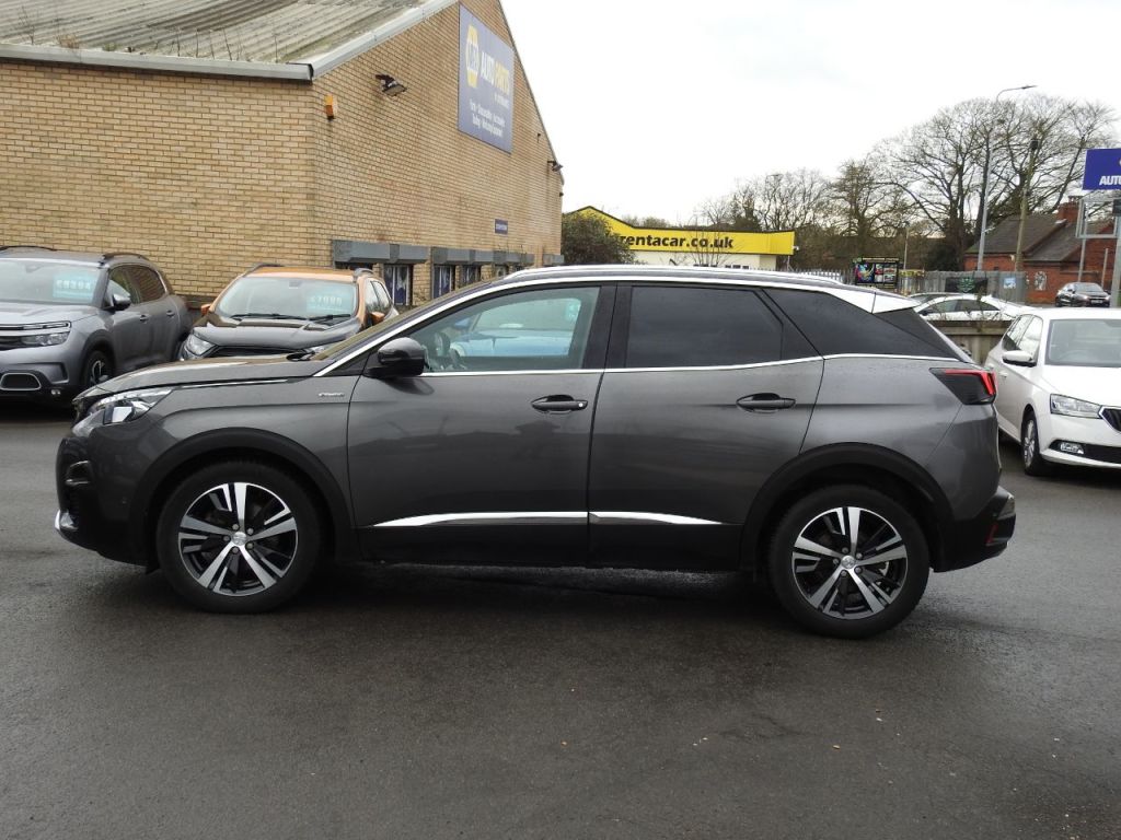 Used Peugeot 3008 2018 for sale - 77679885: Photo 14