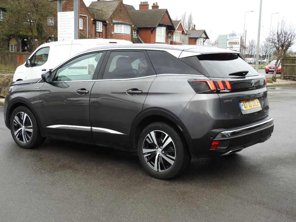 Used Peugeot 3008 2018 for sale - 77679885: Photo 4
