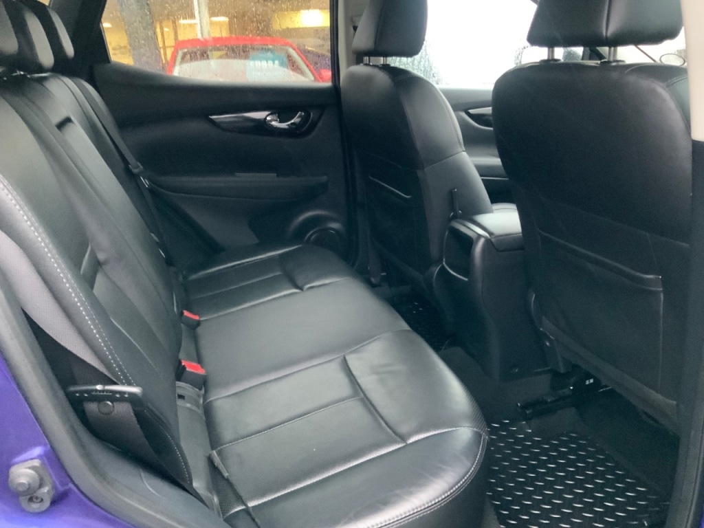 Used Nissan Qashqai 2015 for sale - 77152783: Photo 8