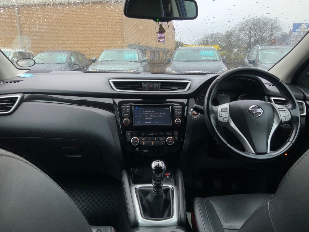 Used Nissan Qashqai 2015 for sale - 77152783: Photo 9