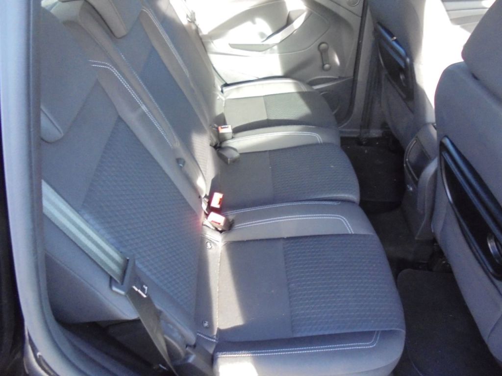 Used Ford C-Max 2016 for sale - 76569369: Photo 8