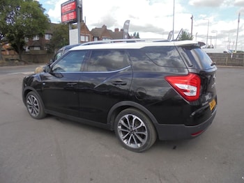 Used Ssangyong Tivoli 2020 for sale - 79045937: Photo