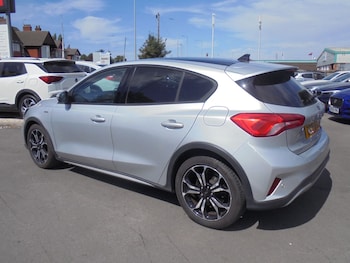 Used Ford Focus 2019 for sale - 79536367: Photo