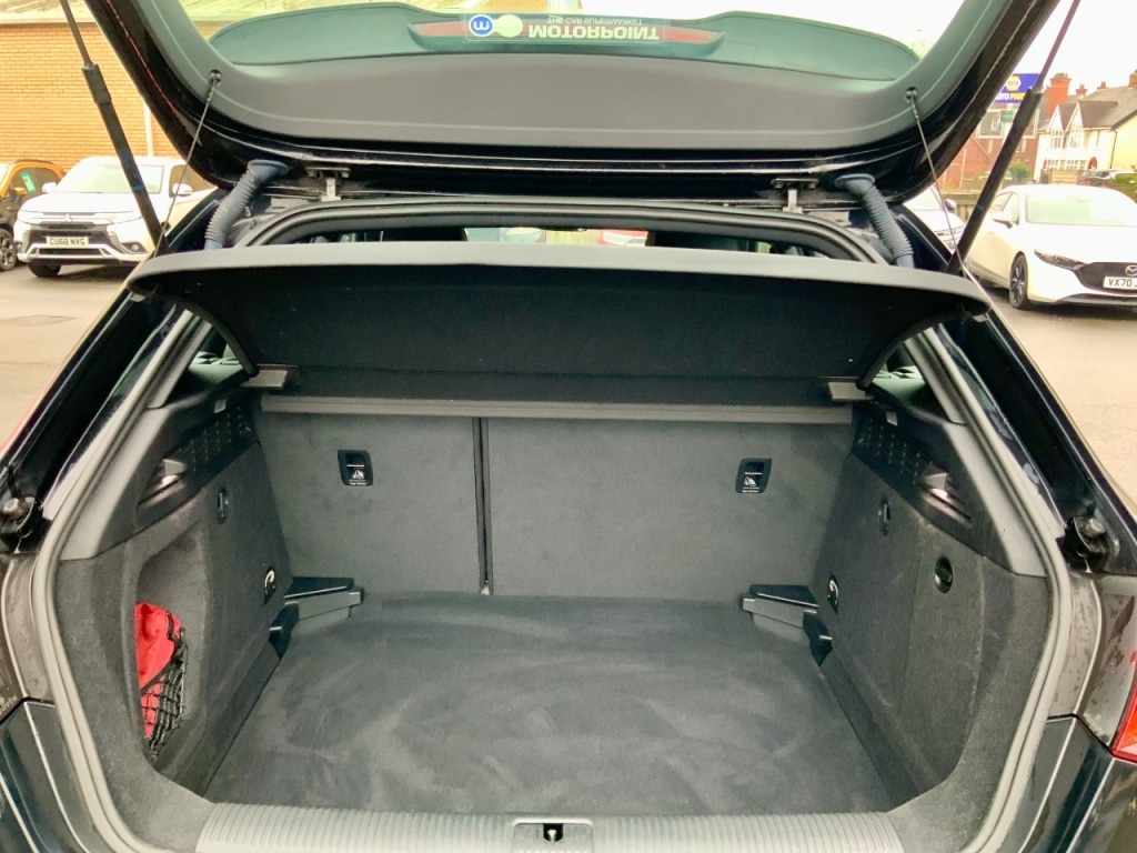 Used Audi A3 2016 for sale - 77319437: Photo 12