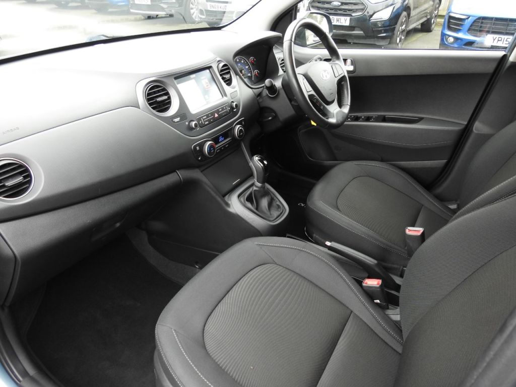 Used Hyundai i10 2017 for sale - 77607981: Photo 20