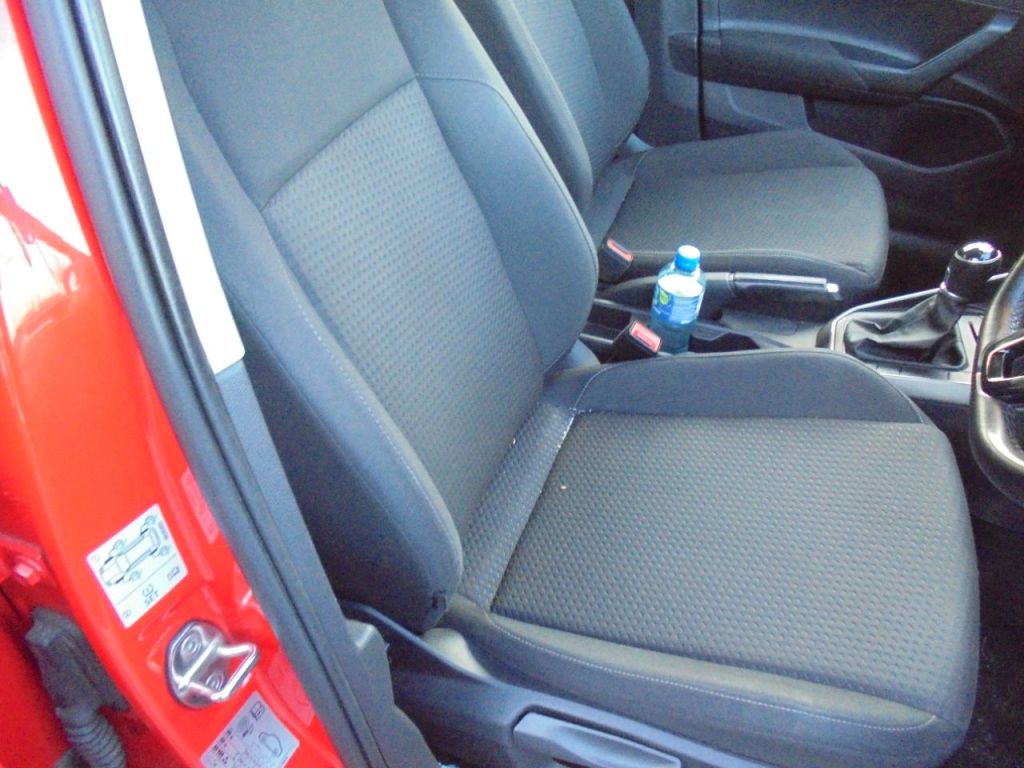 Used Volkswagen Polo 2019 for sale - 76863123: Photo 6