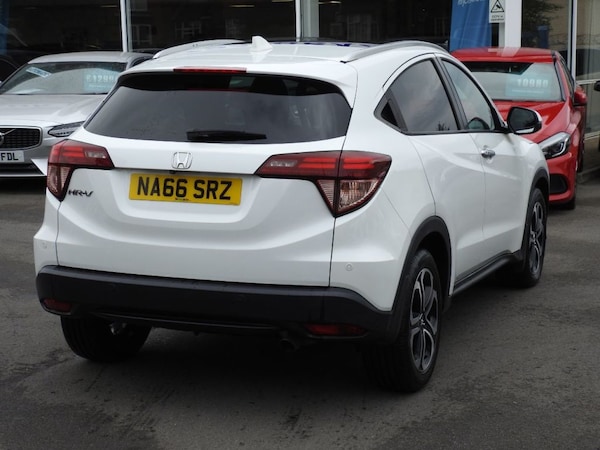 Used Honda HR-V 2016 for sale - 75692670: Photo 6