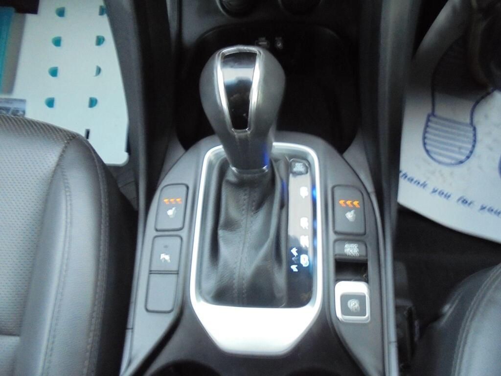 Used Hyundai Santa Fe 2016 for sale - 76080046: Photo 12