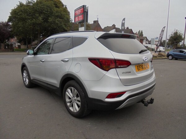 Used Hyundai Santa Fe 2016 for sale - 76080046: Photo 6