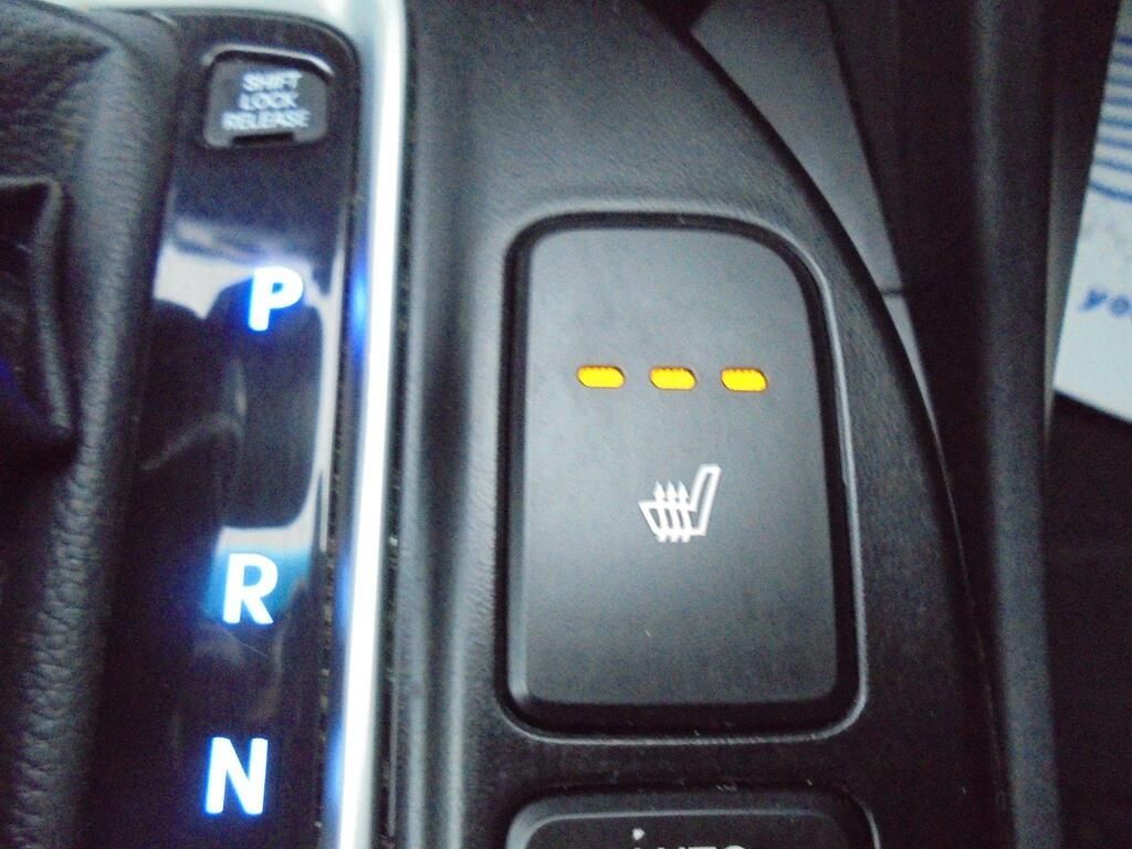 Used Hyundai Santa Fe 2016 for sale - 76080046: Photo 9