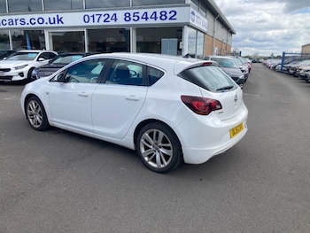 Used Vauxhall Astra 2015 for sale - 78597316: Photo
