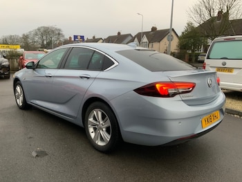 Used Vauxhall Insignia 2018 for sale - 77327536: Photo