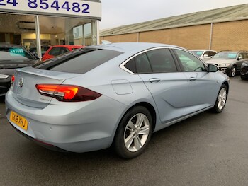 Used Vauxhall Insignia 2018 for sale - 77327536: Photo