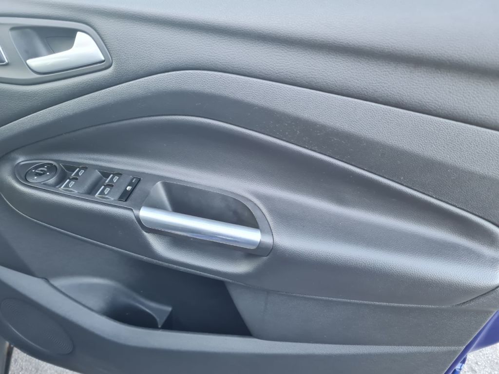 Used Ford Kuga 2015 for sale - 75985655: Photo 25