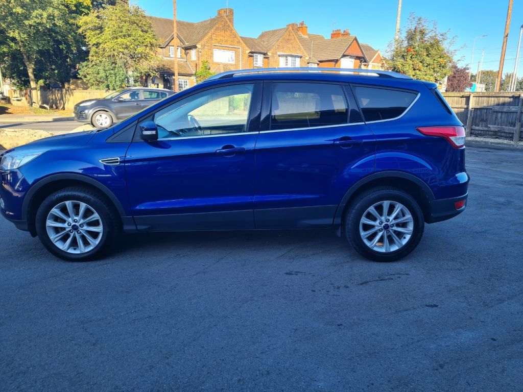 Used Ford Kuga 2015 for sale - 75985655: Photo 4