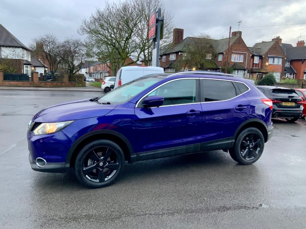 Used Nissan Qashqai 2015 for sale - 77152784: Photo 2