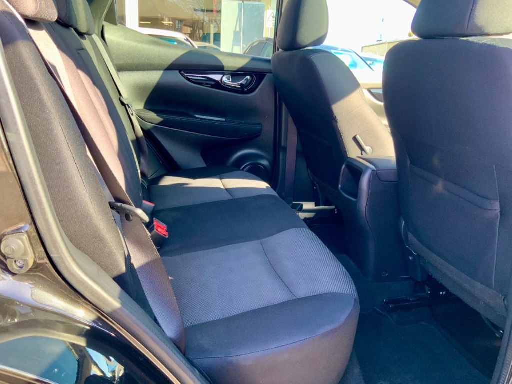 Used Nissan Qashqai 2017 for sale - 77747489: Photo 12